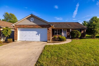 2 Indian Cove Cir, Oxford, OH 45056