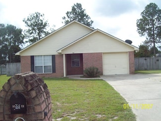 95 Tempest Ln, Allenhurst, GA 31301