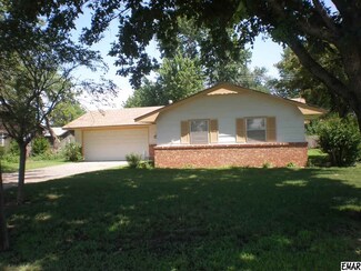 408 Breckinridge Rd, Enid, OK 73701