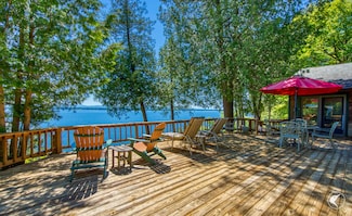 70 Washboard Way, Westport, NY 12993