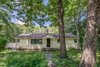 337 Wattaquadock Hill Rd, Bolton, MA 01740