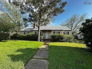 706 U S 82, Nocona, TX 76255
