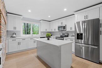 5425 Benton Ave, Edina, MN 55436
