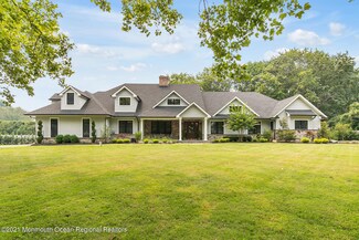 52 Laurelwood Dr, Colts Neck, NJ 07722