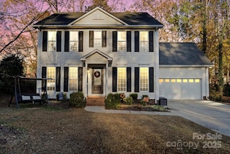 8851 Oldenburg Dr, Mount Pleasant, NC 28124