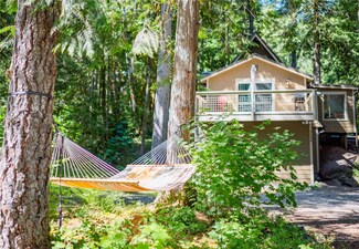 7134 St Helens Place, Deming, WA 98244