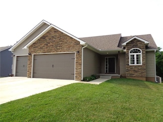 10 SE 230th Rd, Warrensburg, MO 64093