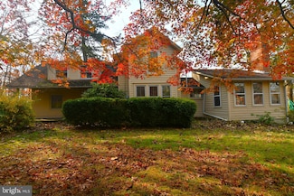 3923 Ferry Rd, Doylestown, PA 18902