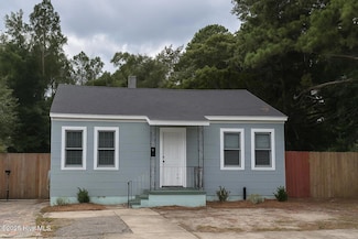226 Calhoun Dr, Wilmington, NC 28412