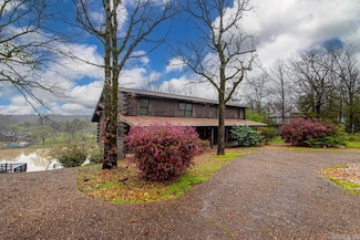 1415 Lakeshore Dr, Hot Springs National Park, AR 71913
