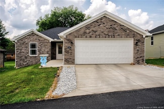 117 Carl St, Corydon, IN 47112