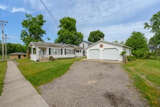 311 N Chestnut St, Bloomingdale, MI 49026