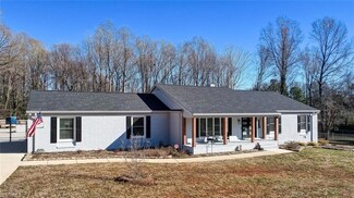 307 Woodland Dr, Elon, NC 27244