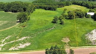 397th Nw Ave, Braham, MN 55006