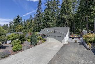 3017 S Regent St, Port Angeles, WA 98362