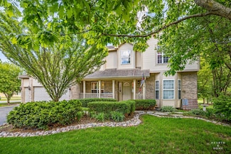 1101 Paul Ct, Fox River Grove, IL 60021