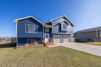 344 Freude Ln, Box Elder, SD 57719