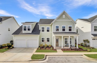 2425 Giles Ln, Mount Pleasant, SC 29466