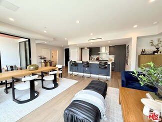 1017 N Croft Ave Unit 303, West Hollywood, CA 90069