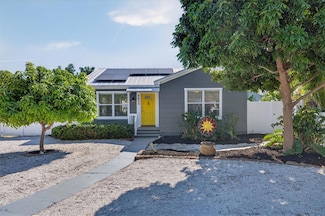 4900 27th Ave S, Gulfport, FL 33707