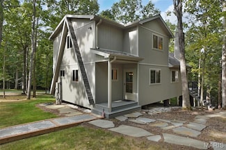 2901 Sunset Ridge Dr, Innsbrook, MO 63390