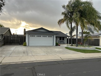 889 Magrath Ave, Manteca, CA 95337