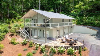 470 Parker Farm Rd, Franklin, NC 28734