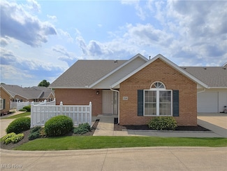 2457 Barrington Way Unit 334, Wooster, OH 44691