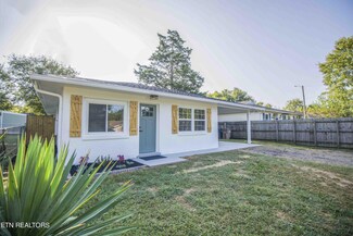 1712 Vada Cir, Knoxville, TN 37912