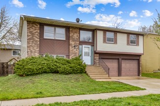 4721 Huntington Blvd, Hoffman Estates, IL 60192