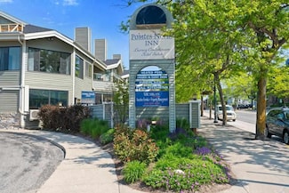 101 Michigan Ave Unit 103, Charlevoix, MI 49720