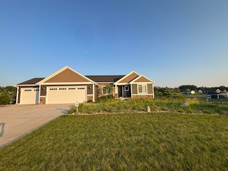 11726 Ridge Water Dr NE, Sparta, MI 49345