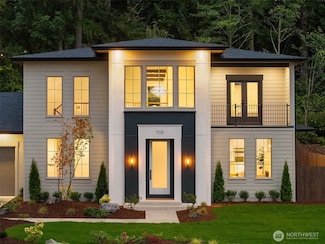 710 Chris David Dr, Steilacoom, WA 98388