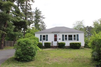 43 Oakman St, Turners Falls, MA 01376