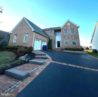 126 Augusta Dr, Moorestown, NJ 08057