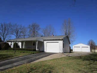 59 Chestnut Ridge Dr, Clarion, PA 16214