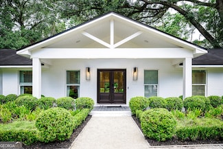 4909 Frederica Rd, Saint Simons Island, GA 31522