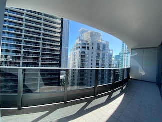 1000 Brickell Plaza Unit 3207, Miami, FL 33131