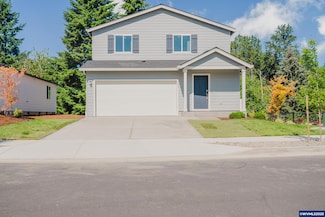 791 Pebble St, Brownsville, OR 97327