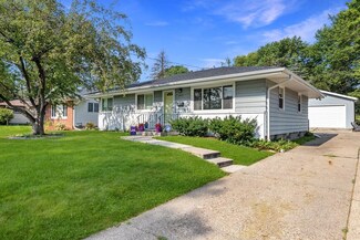 4012 33rd St, Des Moines, IA 50310