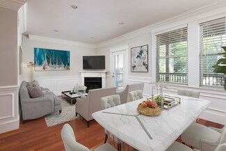 339 E St Unit 2, Boston, MA 02127