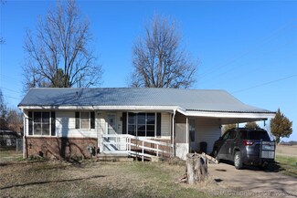 603 E Creek St, Marietta, OK 73448