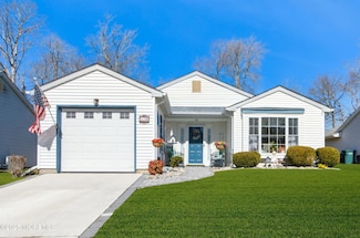 110 Lantern Place, Little Egg Harbor Township, NJ 08087