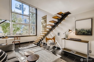 1000 Union St Unit 215, Seattle, WA 98101