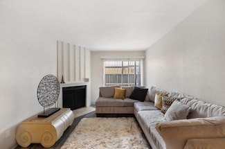 10101 Forum Park Dr Unit 2075, Houston, TX 77036