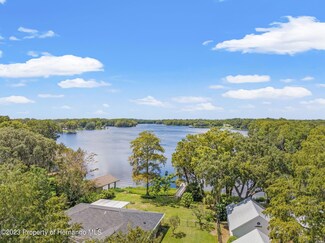 6530 S Duval Island Dr, Floral City, FL 34436