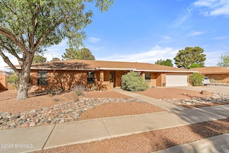 2961 Topley Ave, Las Cruces, NM 88005