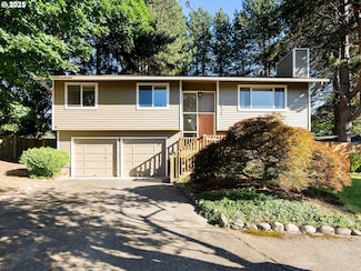 1525 SE Hale Ct, Gresham, OR 97080