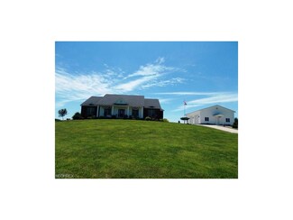 3188 Alexander Rd, Atwater, OH 44201