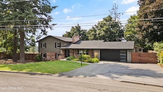 1323 Crestline Dr, Coeur D Alene, ID 83814